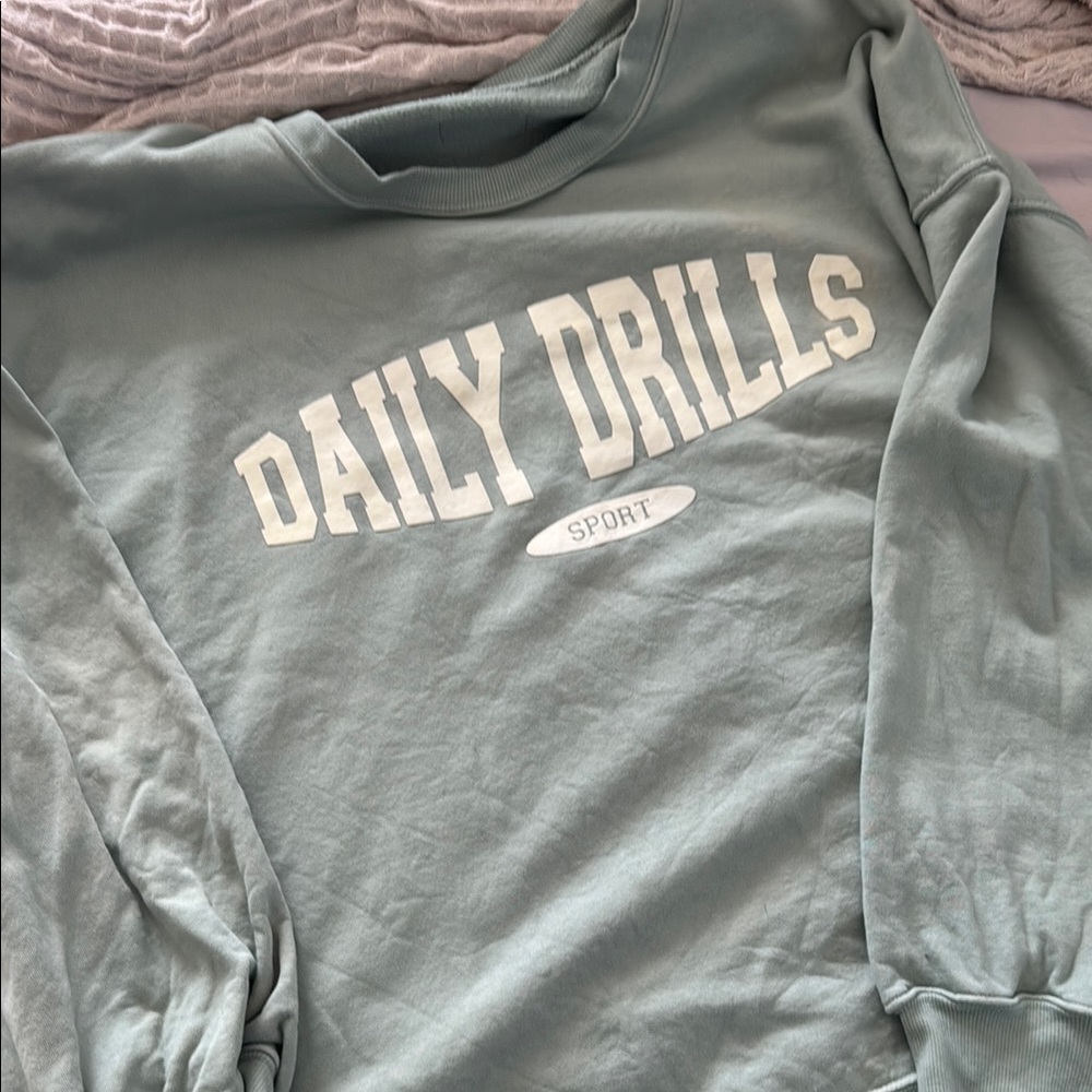 Daily Drills Sport Sweatshirt lightly used